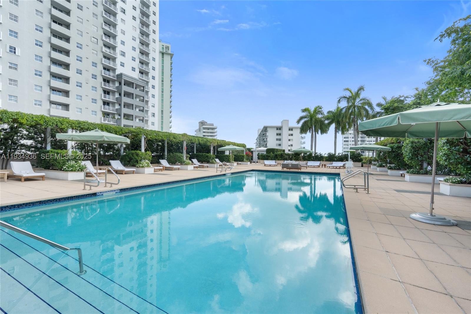 1425 Brickell Ave # 47B