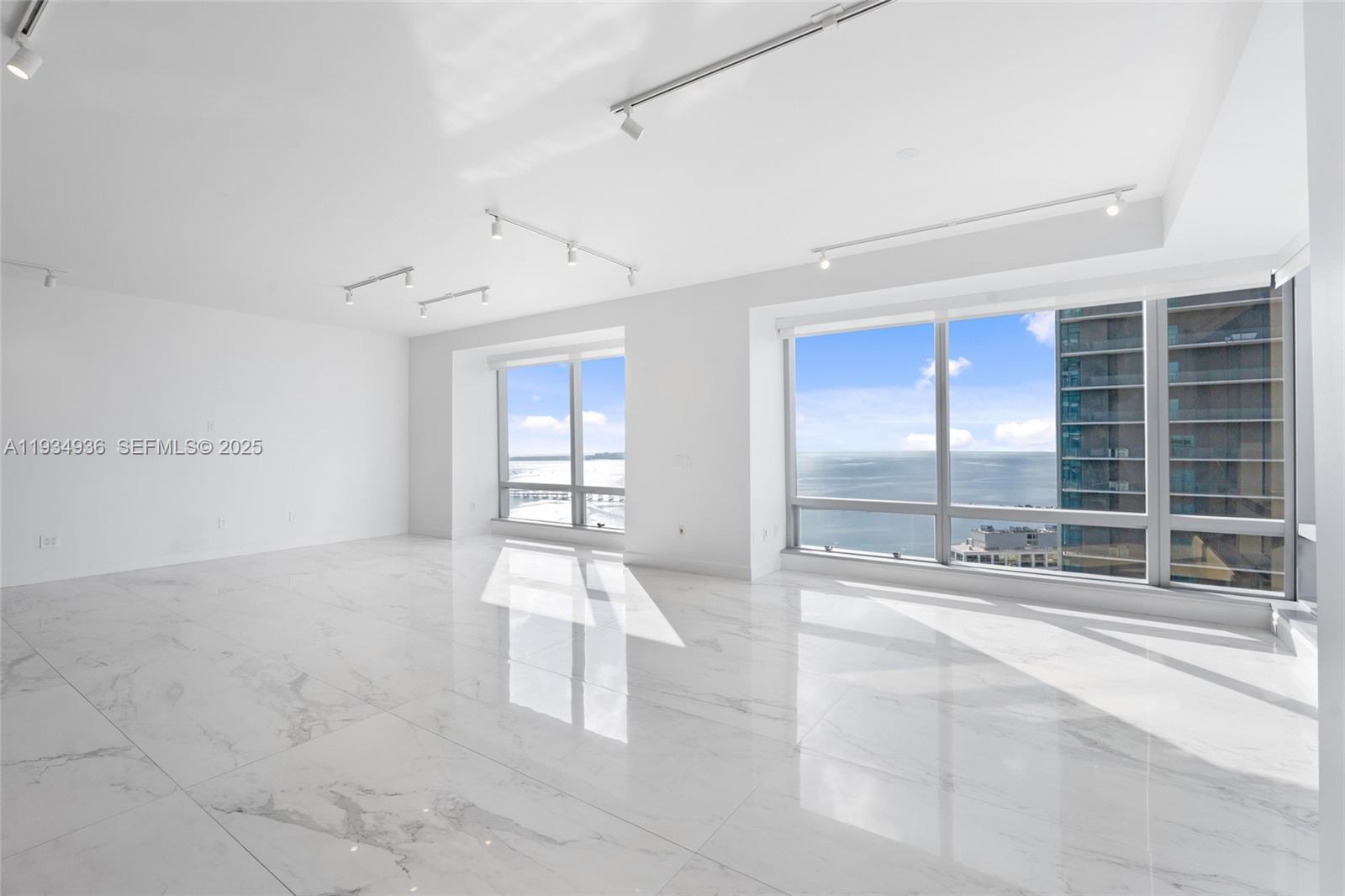 1425 Brickell Ave # 47B