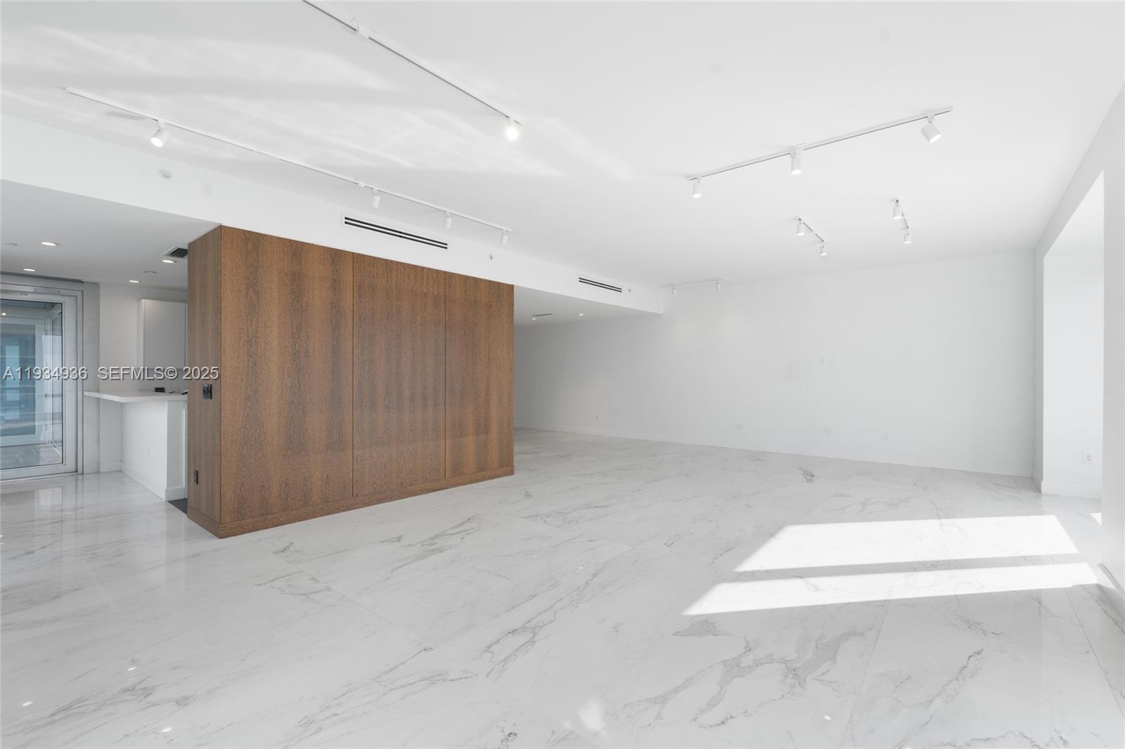 1425 Brickell Ave # 47B