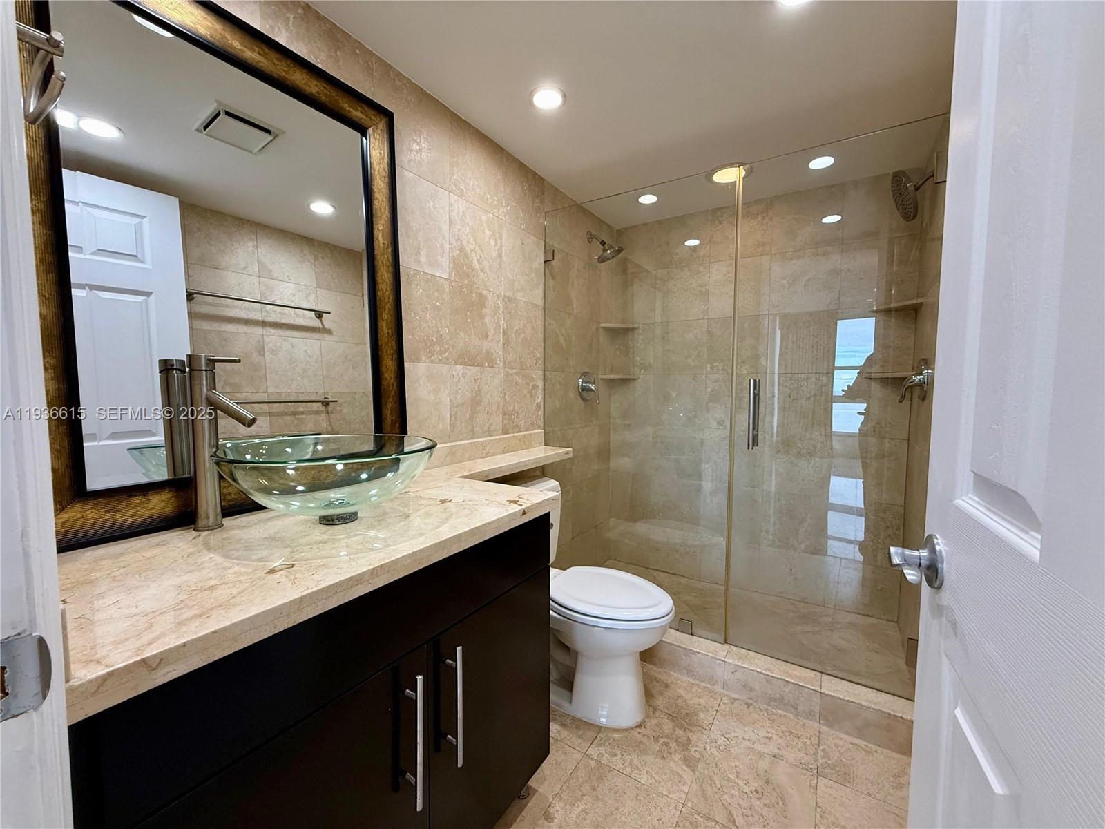 770 Claughton Island Dr # 15 Unit: PH-15