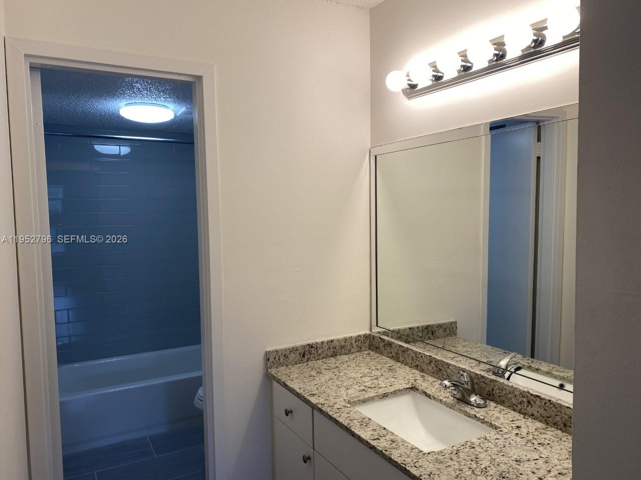 5112 NW 79th Ave # 206