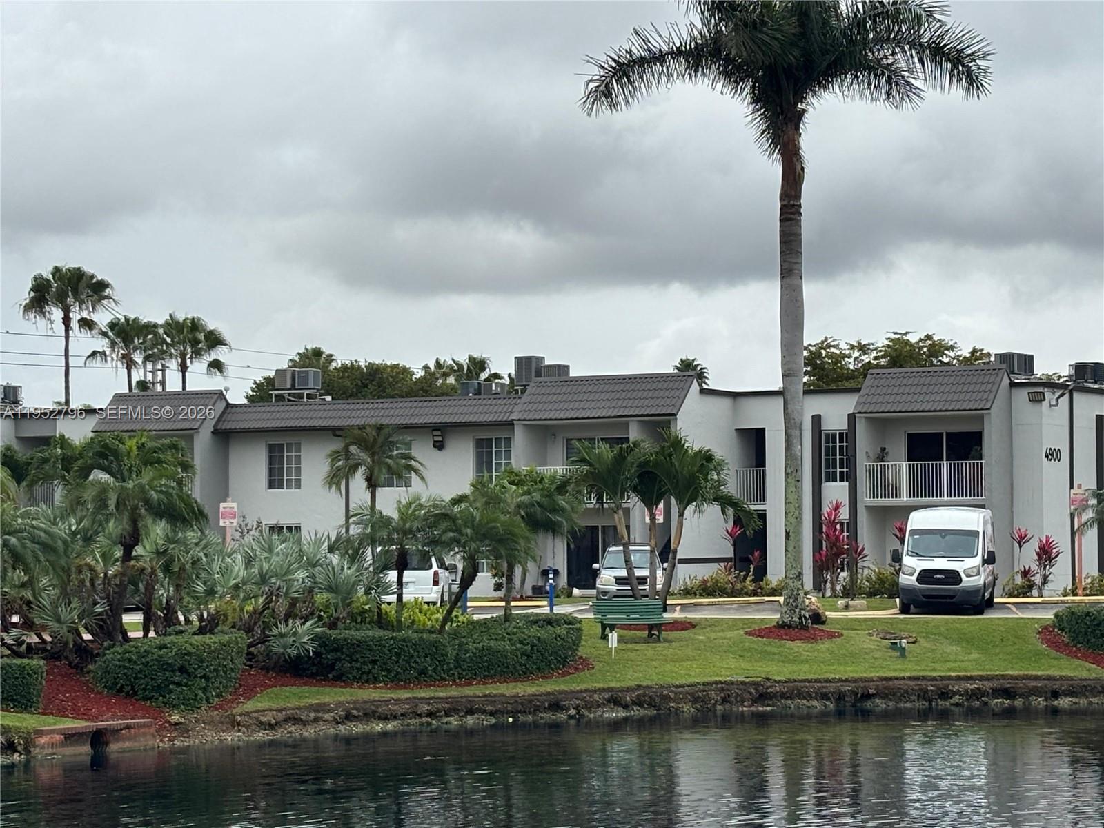 5112 NW 79th Ave # 206