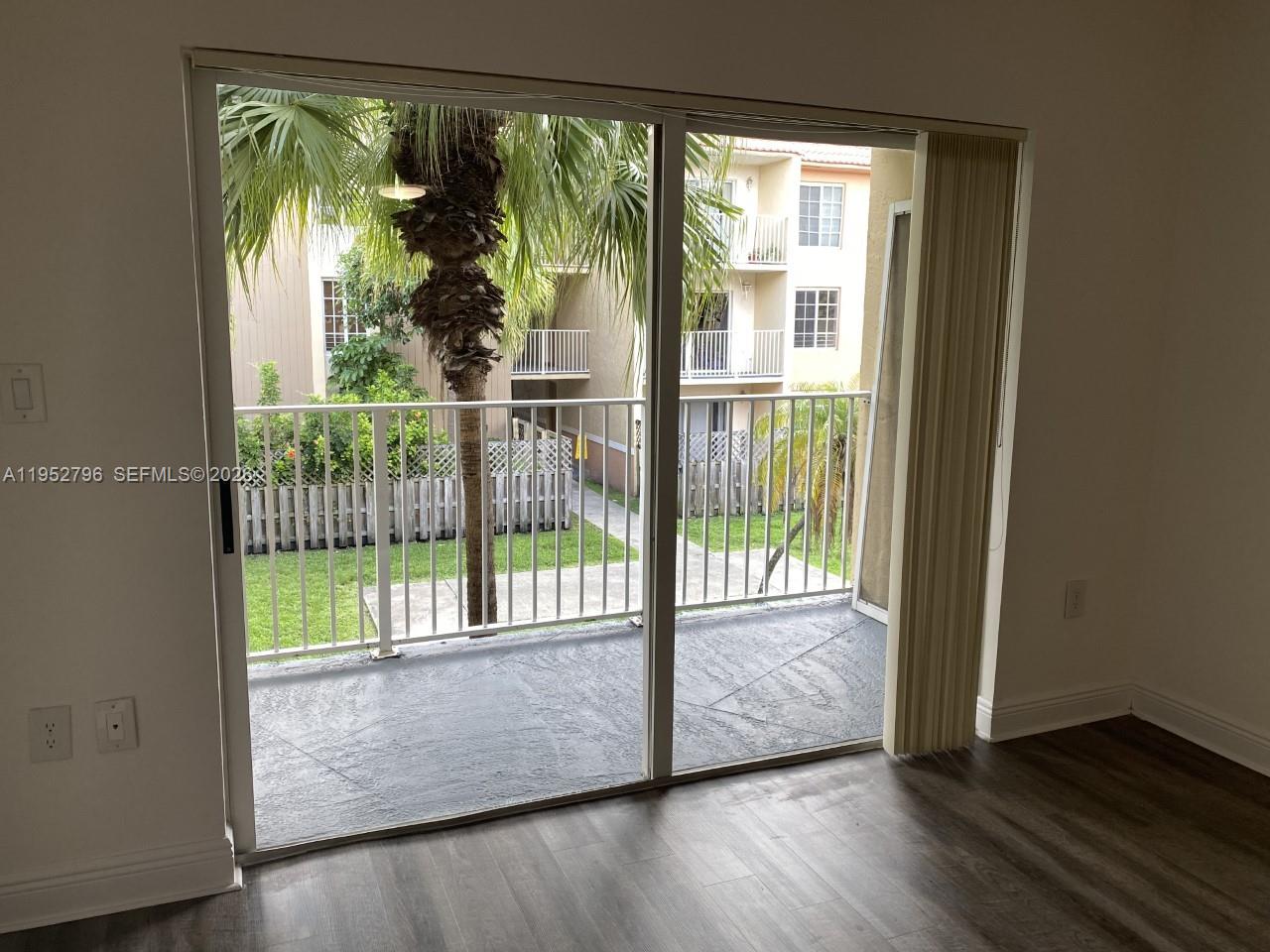 5112 NW 79th Ave # 206