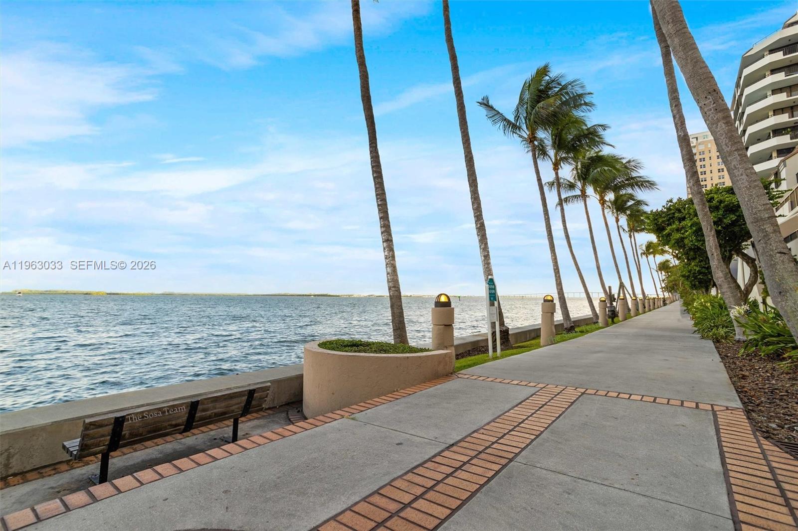 540 Brickell Key Dr # 823