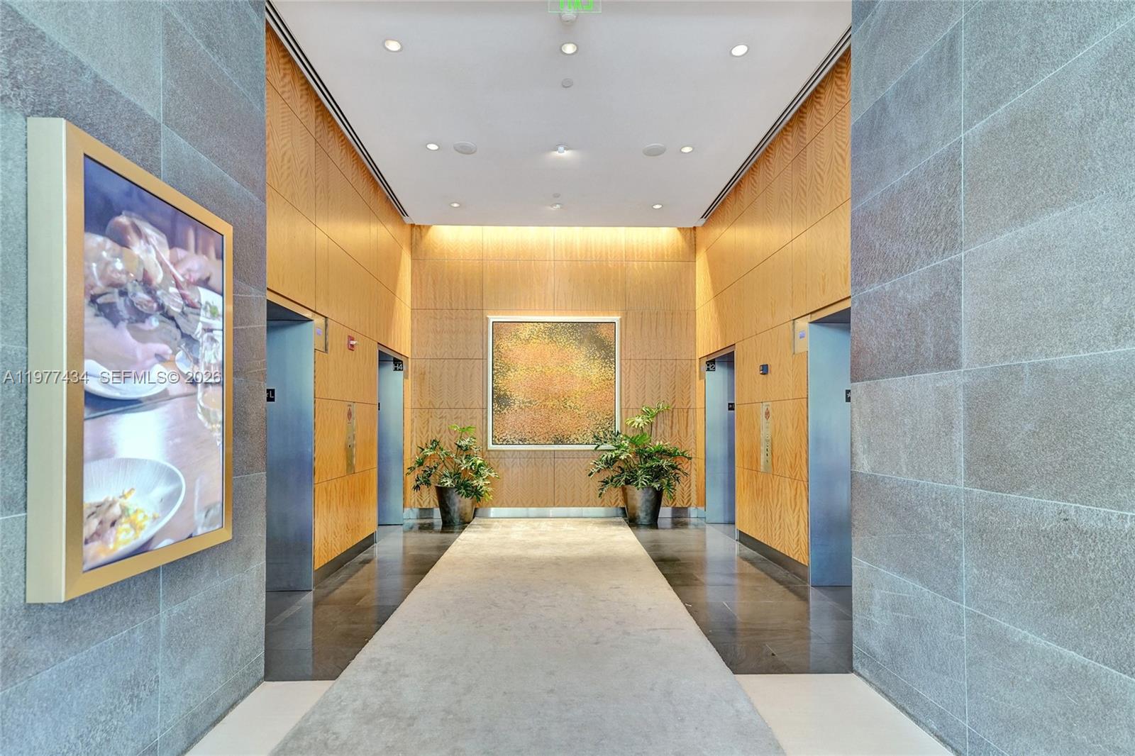 1435 Brickell Ave # 3308