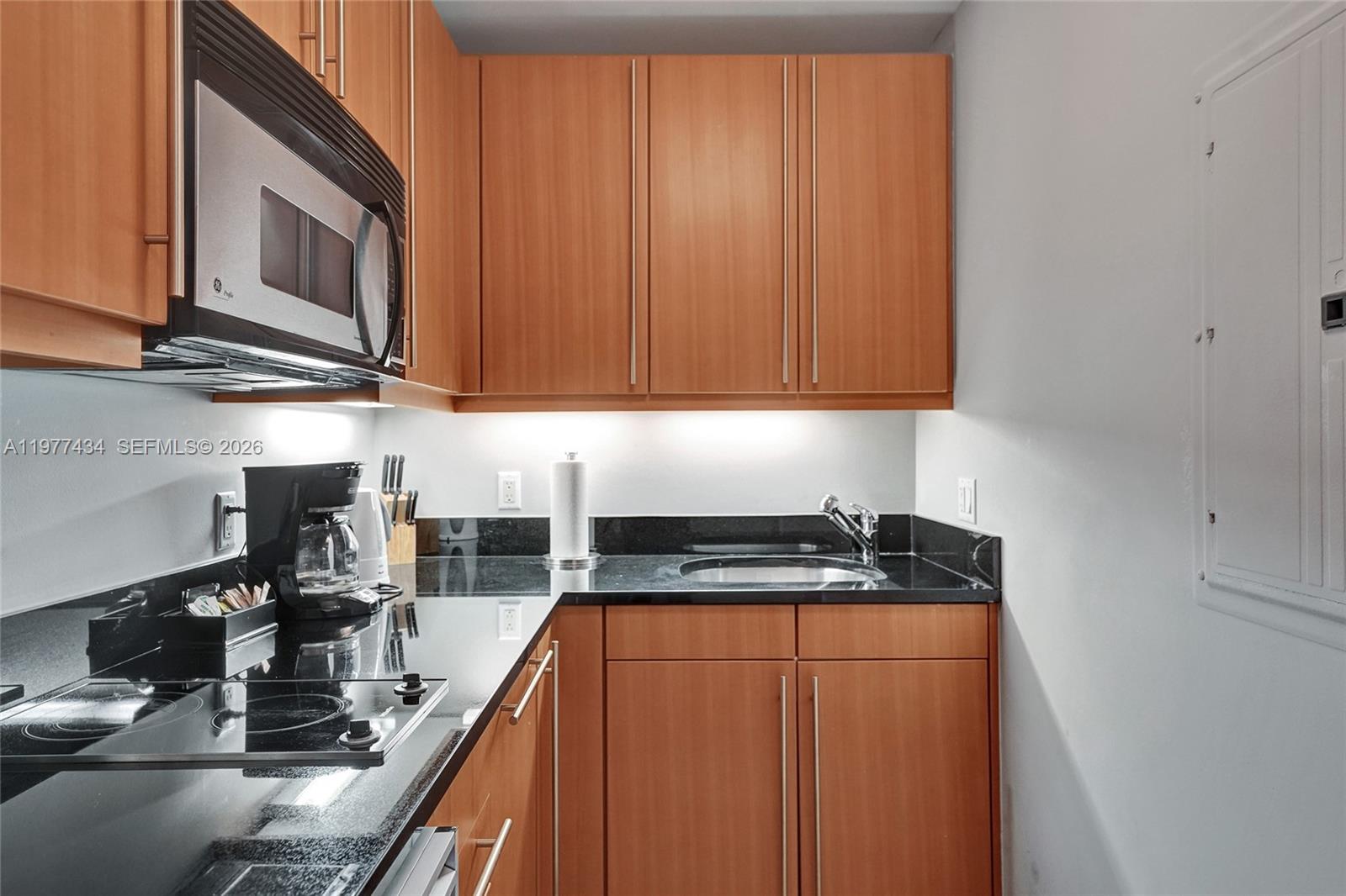 1435 Brickell Ave # 3308