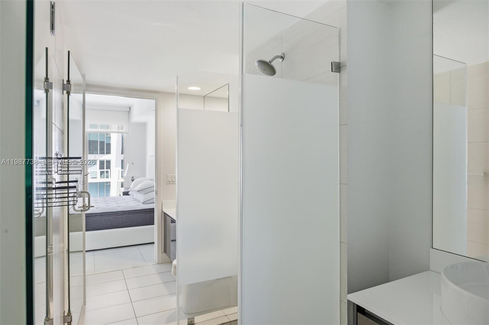 31 SE 6th St # 2504