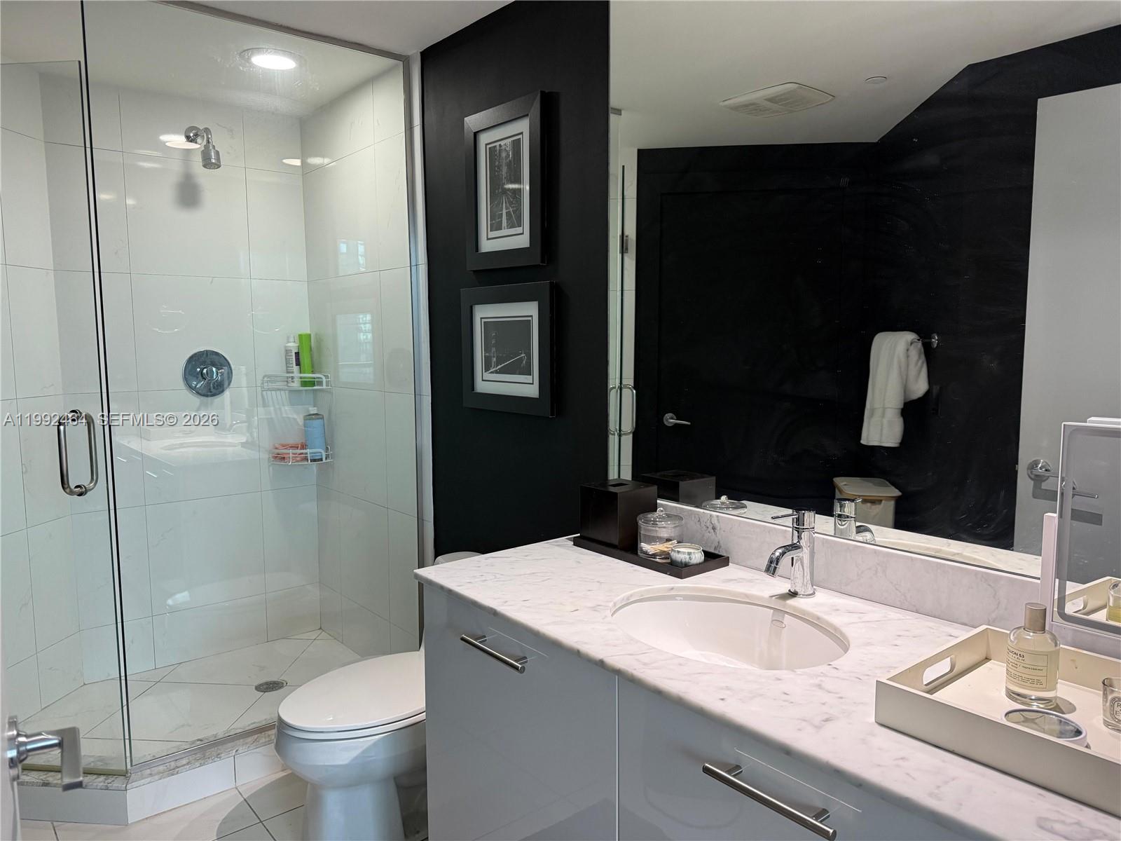 55 SE 6th St # 3302