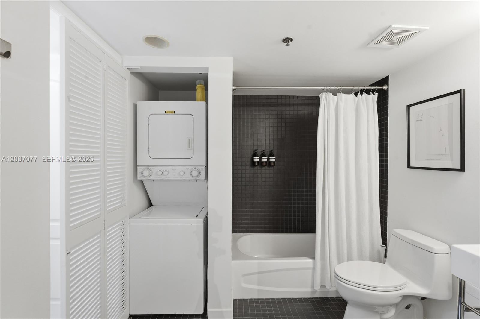 1200 Brickell Bay Dr # 2603