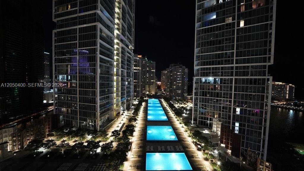 475 Brickell Ave # 1012