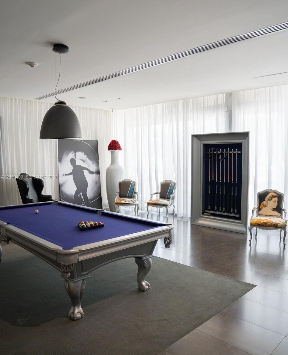 475 Brickell Ave # 1012