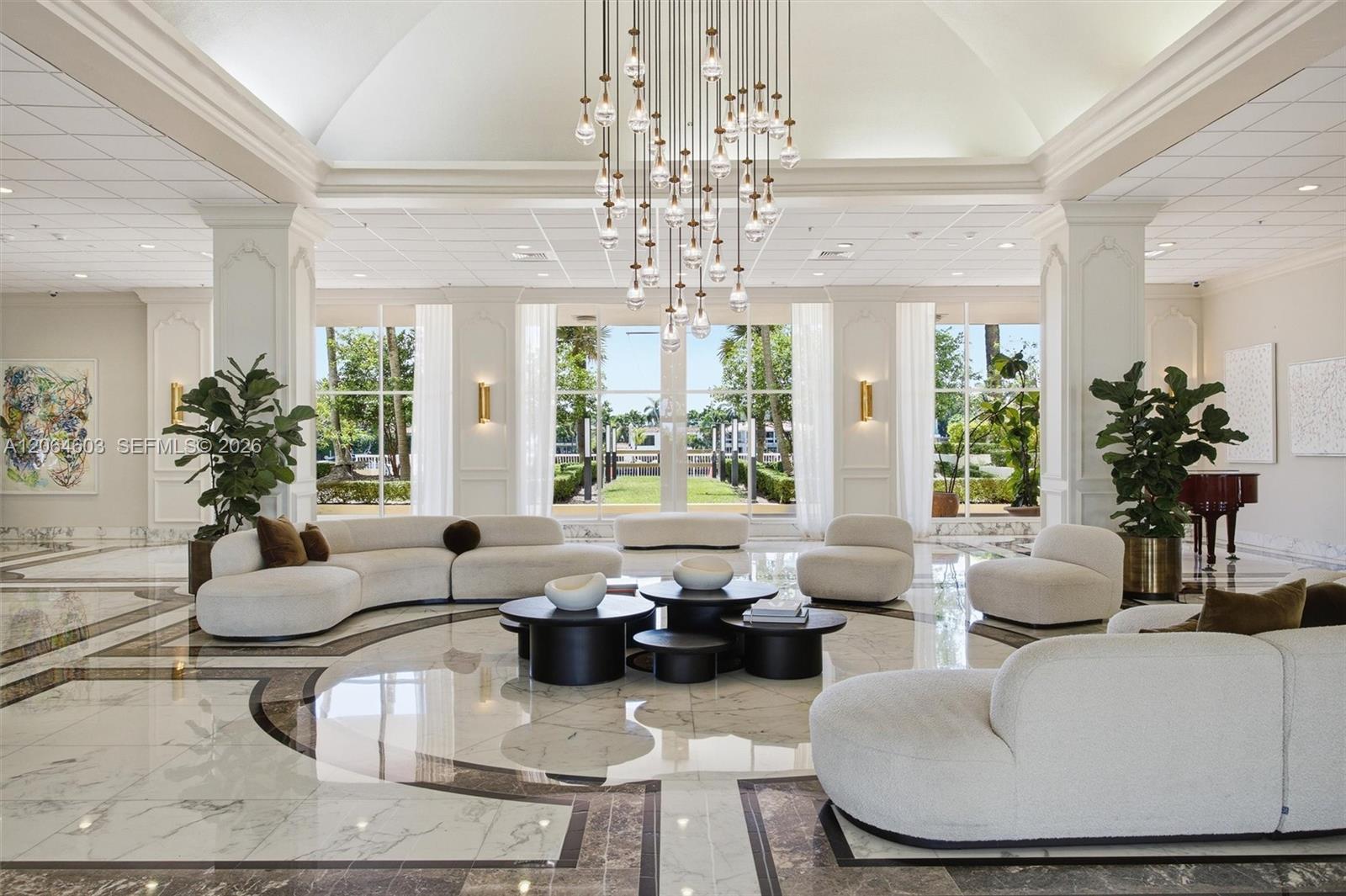 5600 Collins Ave # 15S