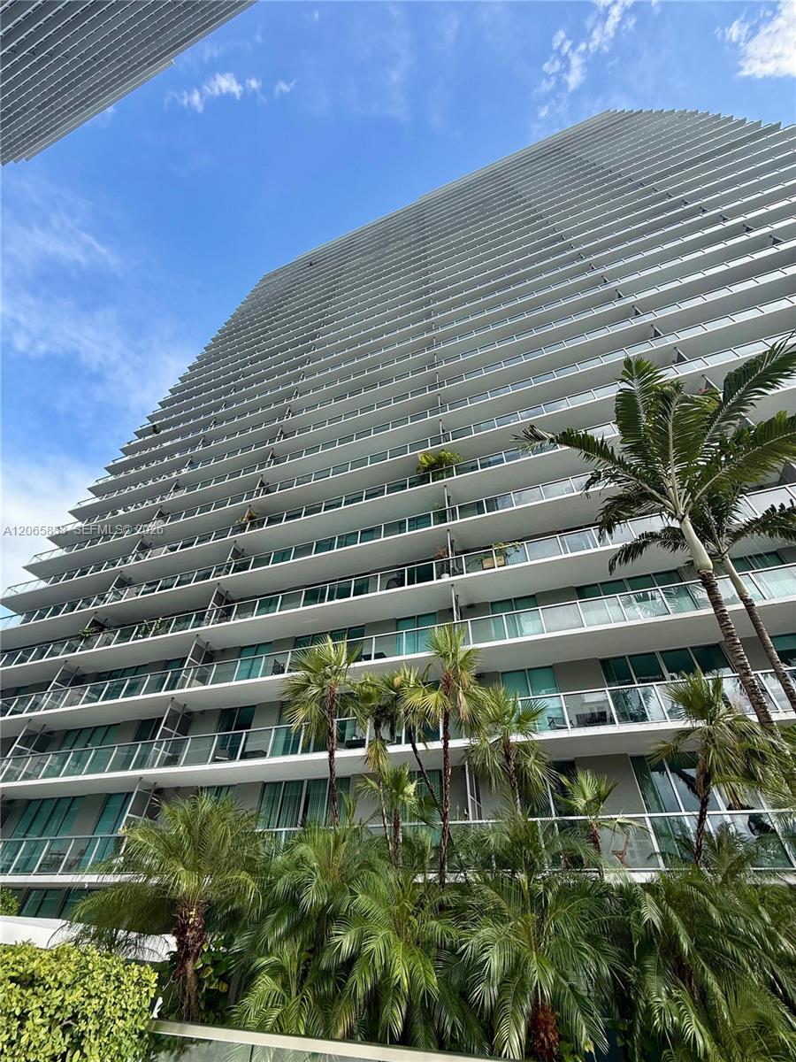 79 SW 12th St Unit: 1207-S