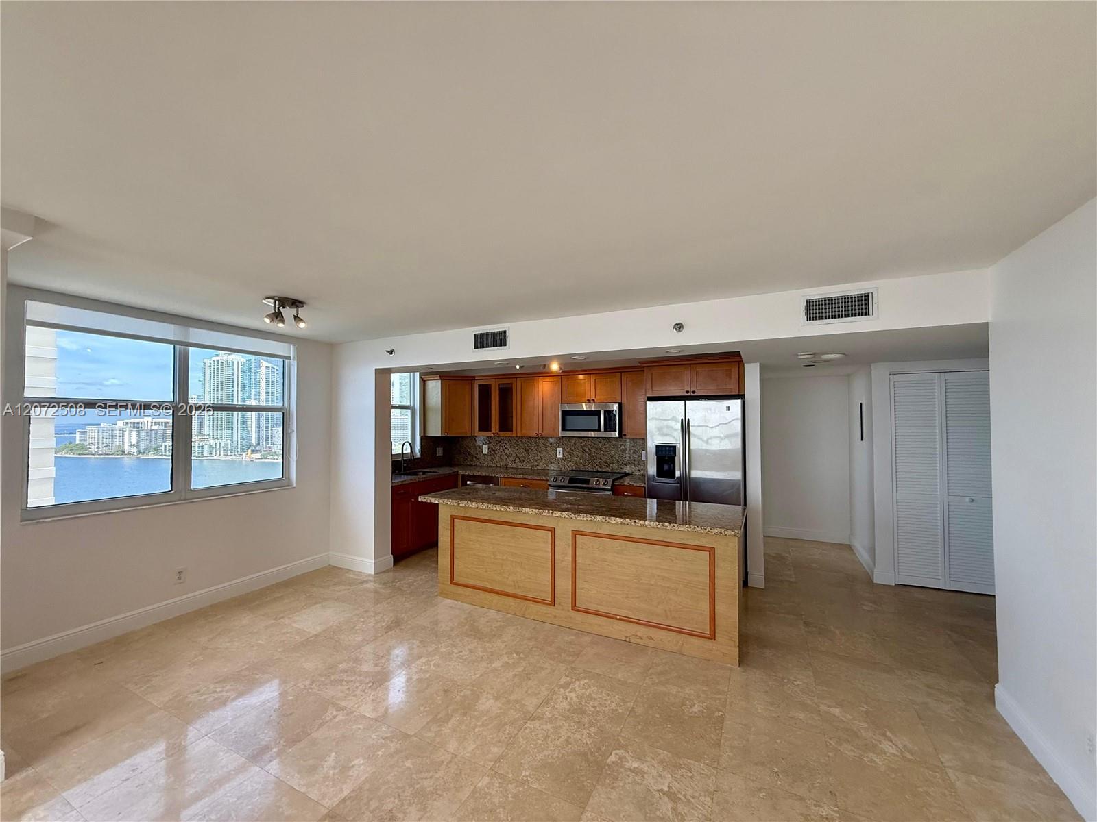 770 Claughton Island Dr # 2016