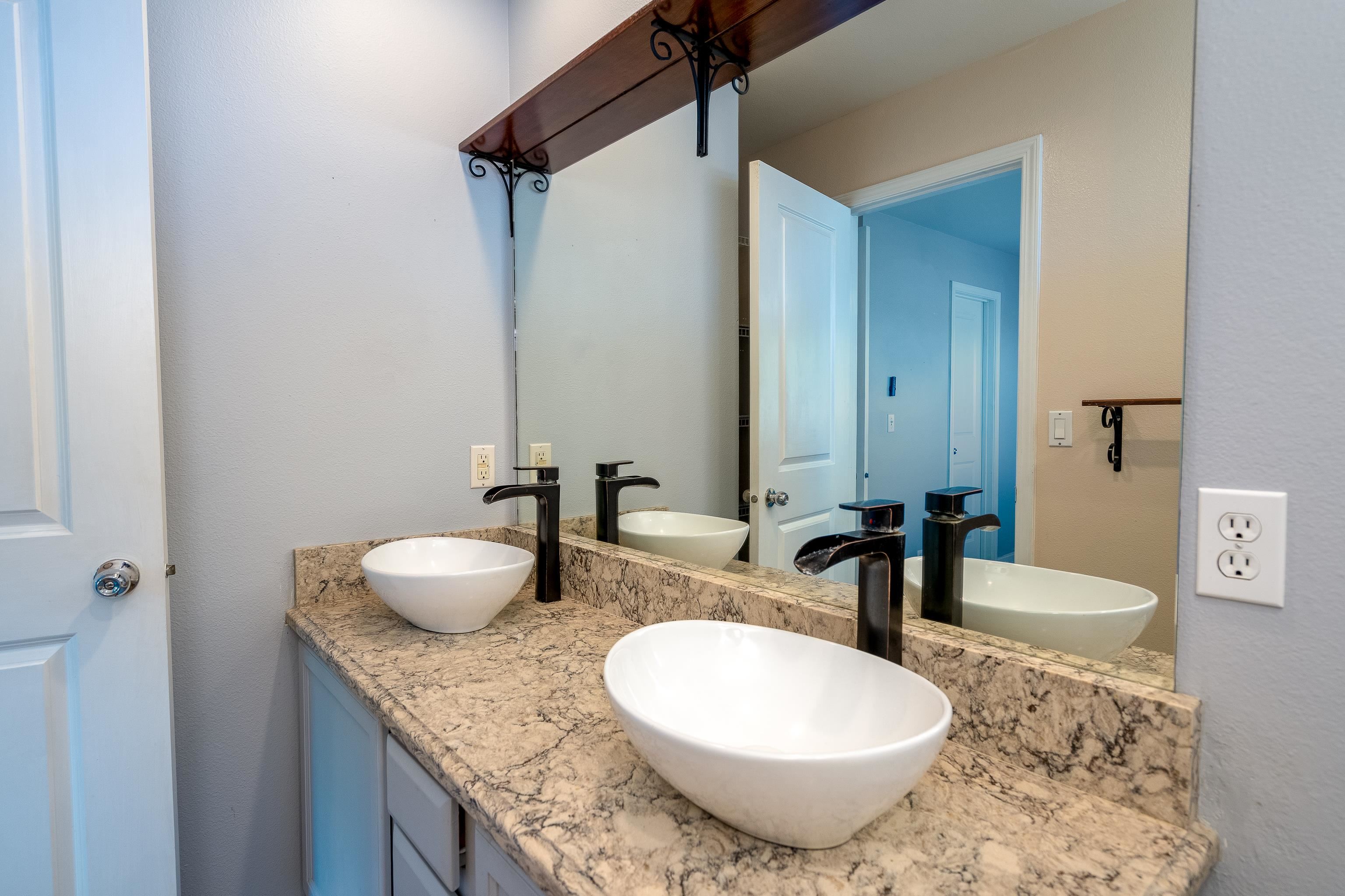 130 Kamahao Cir