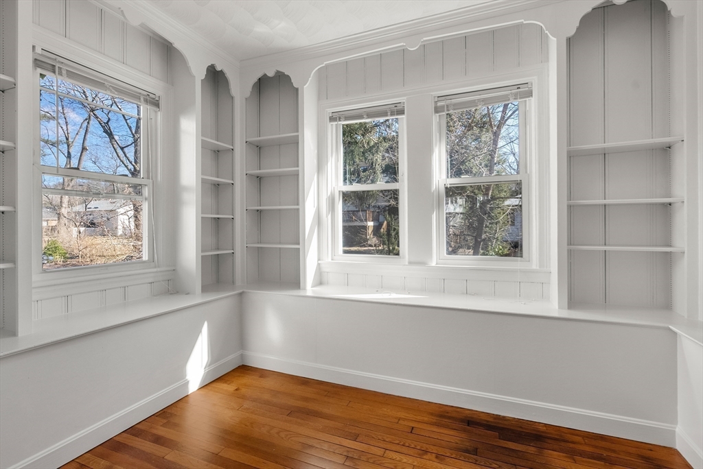 162 Grove St