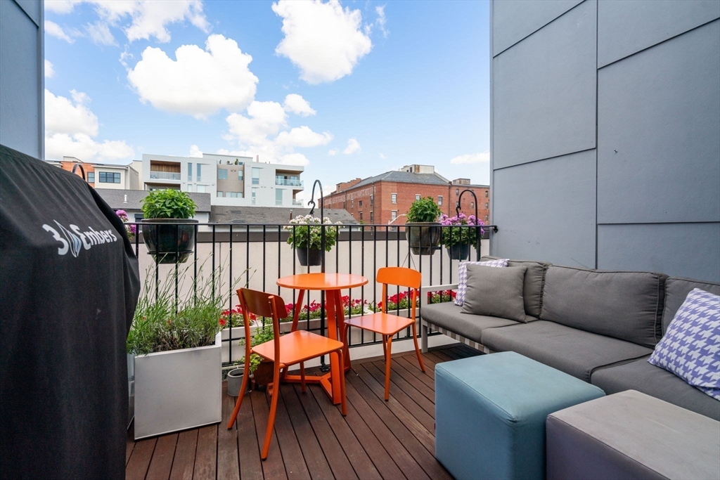 557 E Second # 3