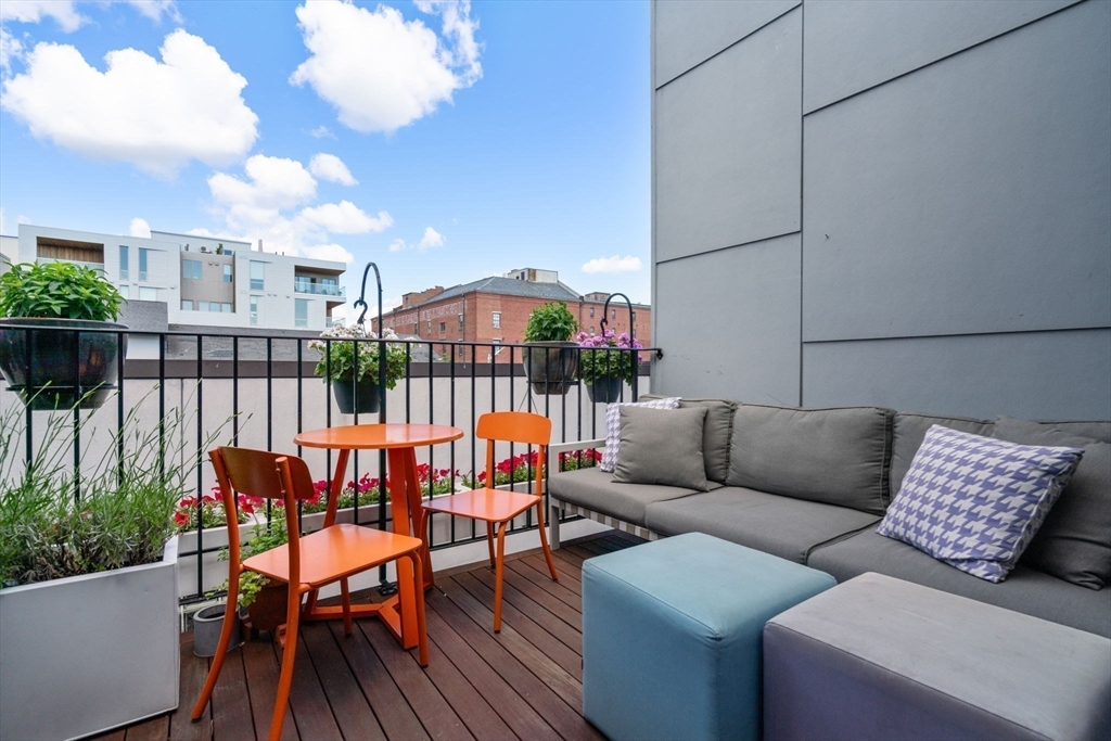 557 E Second # 3