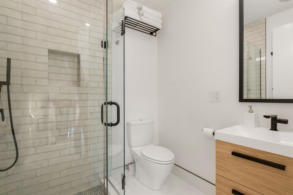 557 E Second # 3