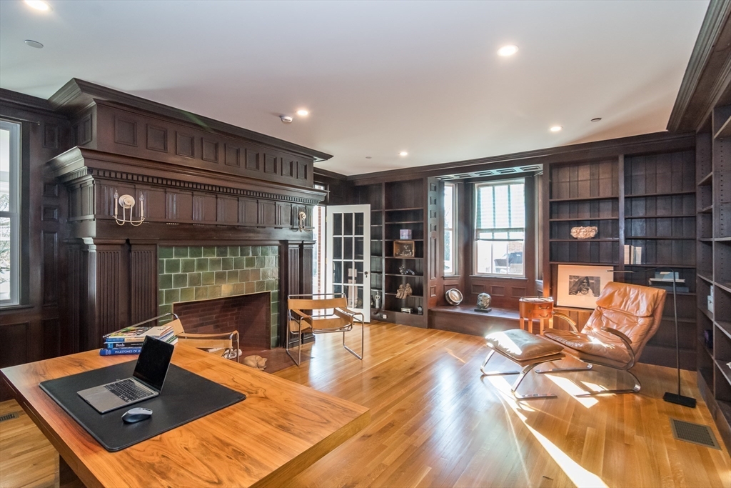 383 Westfield Street # 101