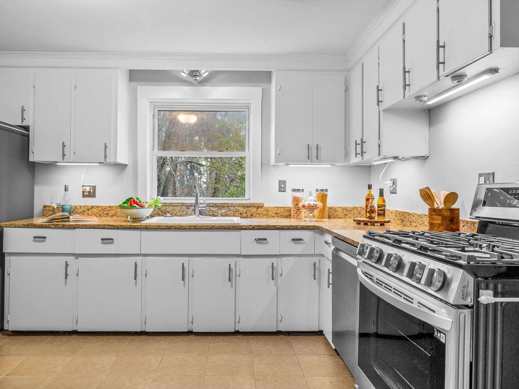 24 Ardmore Rd