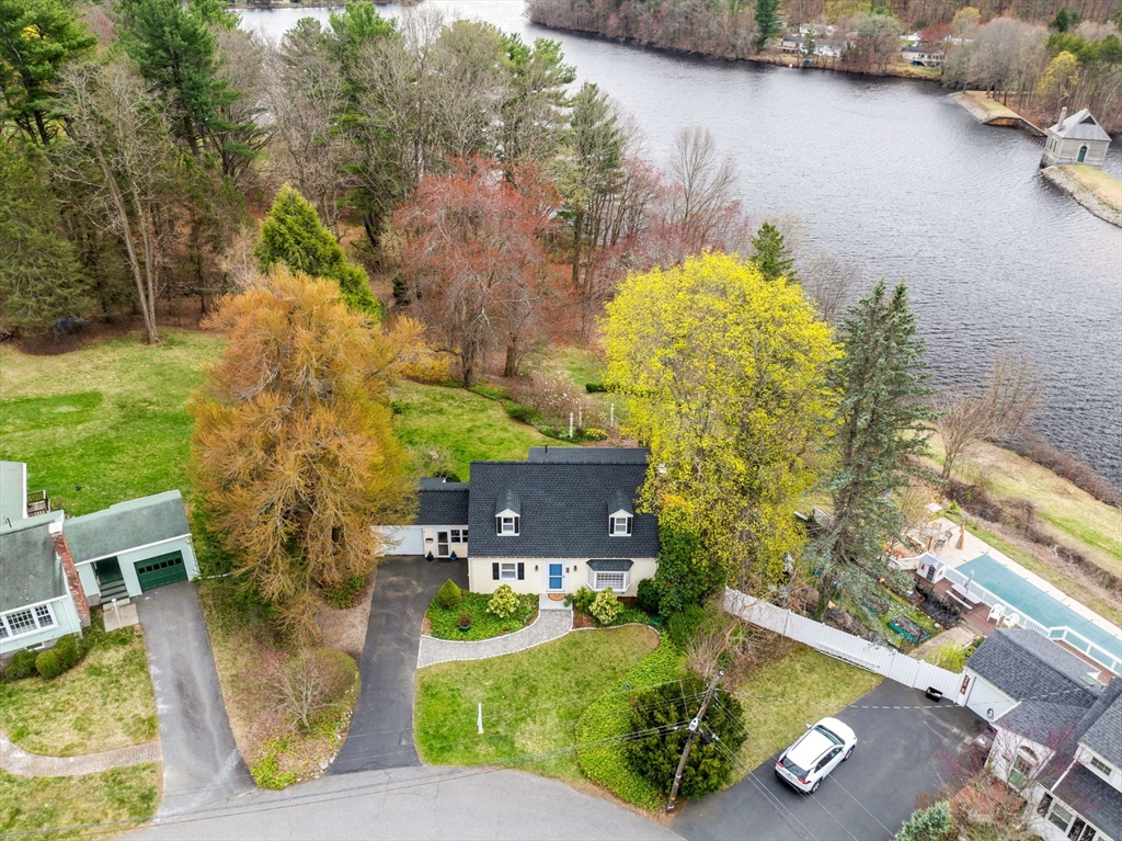24 Ardmore Rd