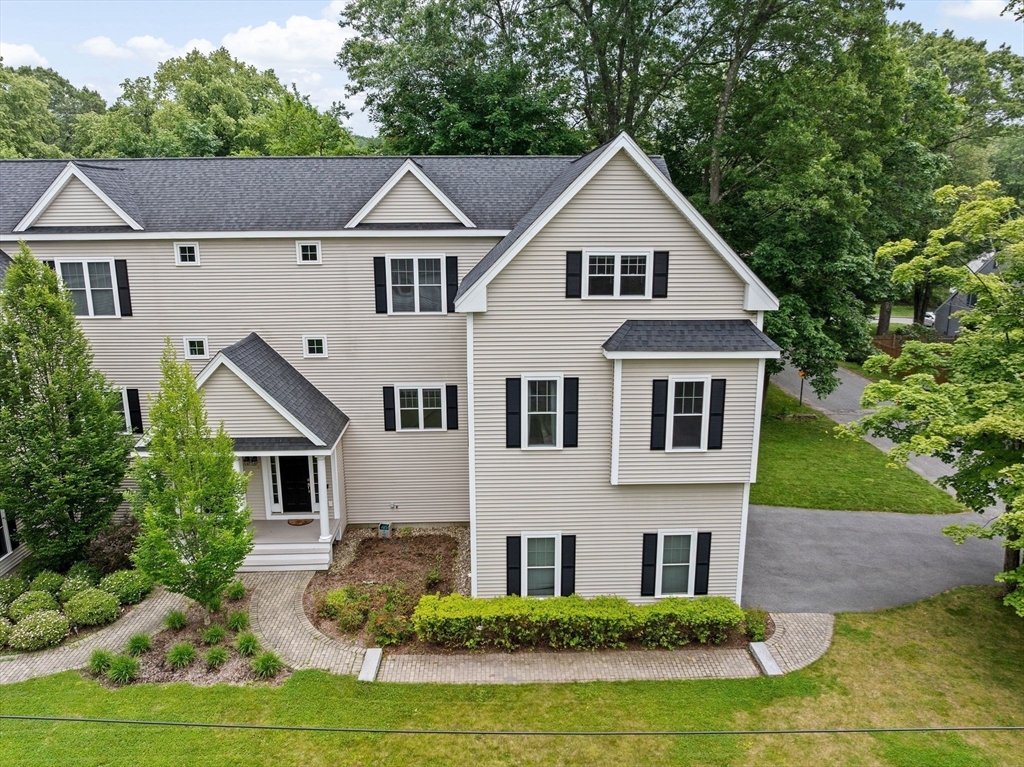 12 Garden Rd # 12