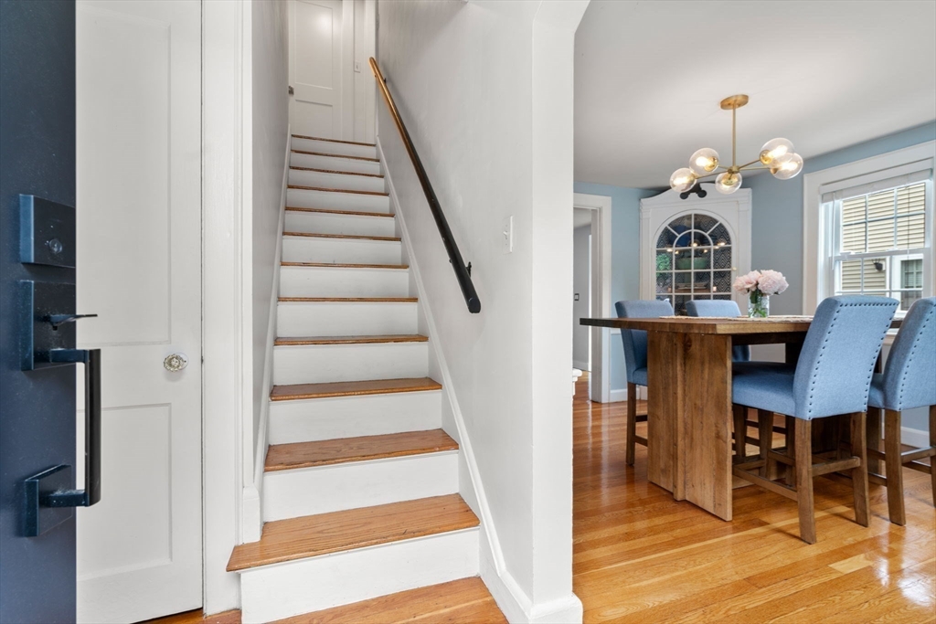 136 Ellis Ave