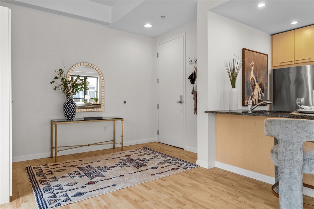 40 Fay St # 302