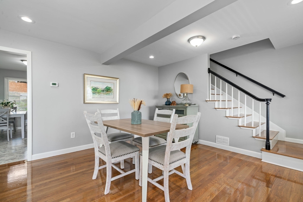 91 Manomet Ave