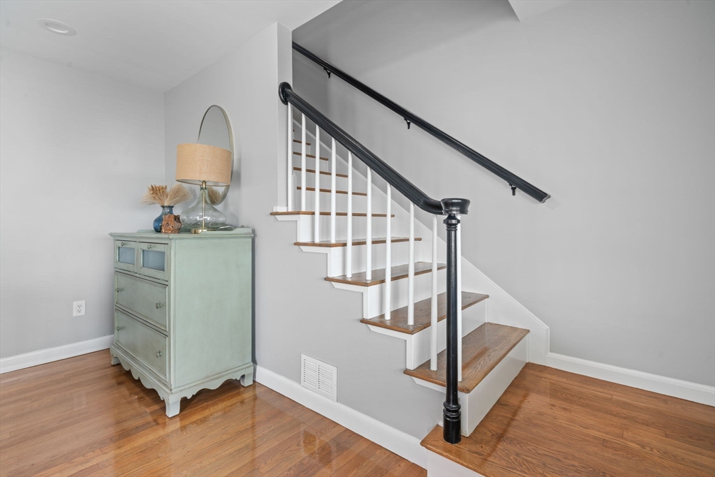 91 Manomet Ave