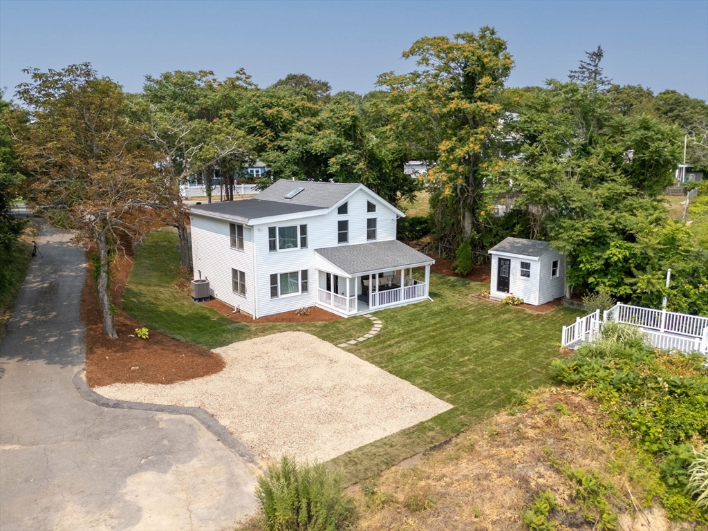 91 Manomet Ave