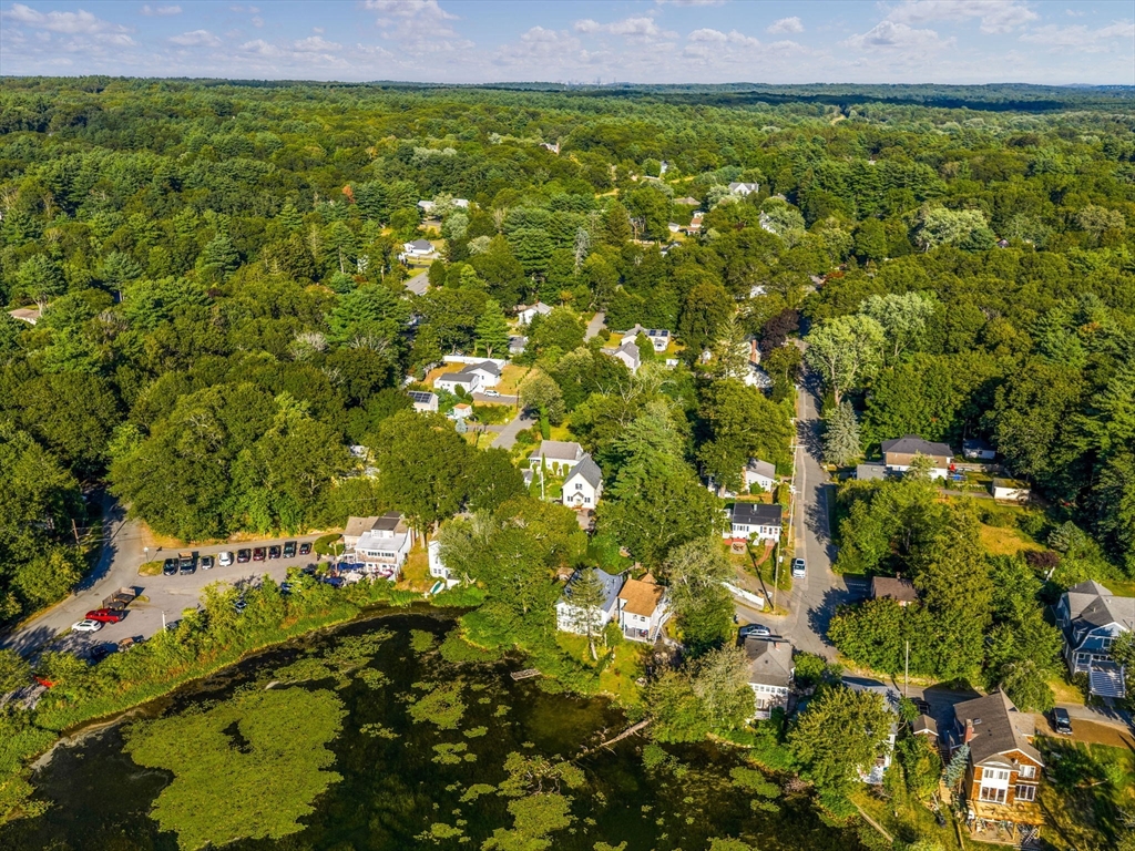 15 Crest Rd