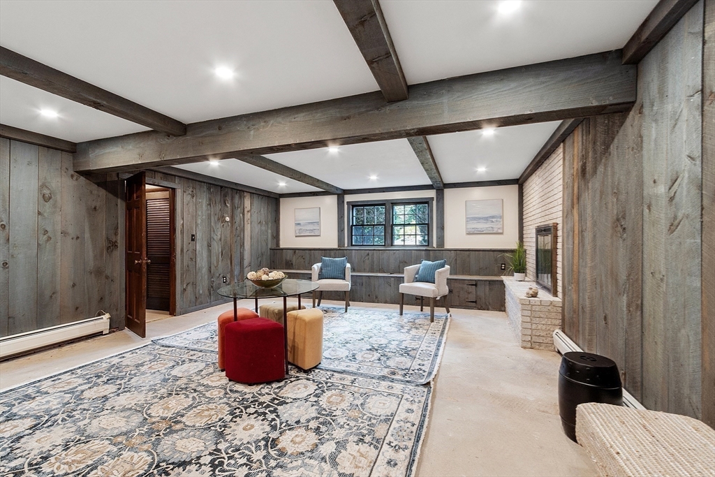 4 Mansfield Drive, Chelmsford