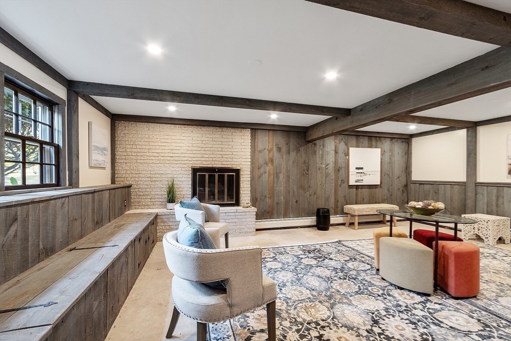 4 Mansfield Drive, Chelmsford