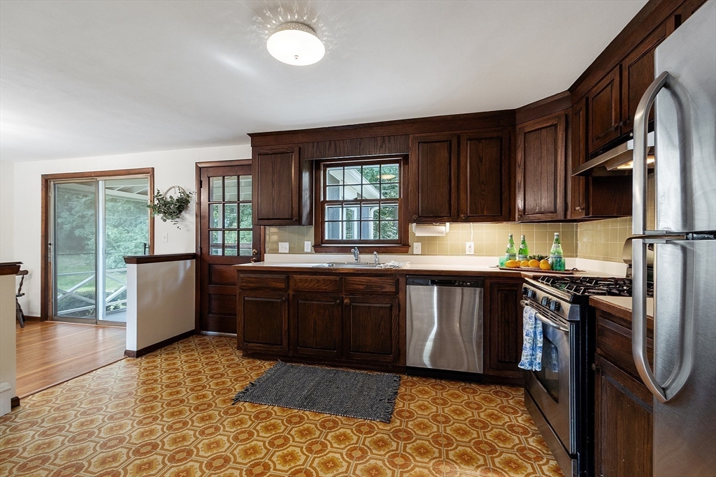 4 Mansfield Drive, Chelmsford