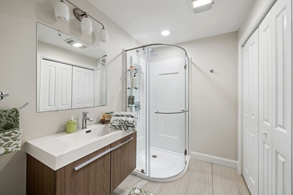 21 Lillian Way # 21