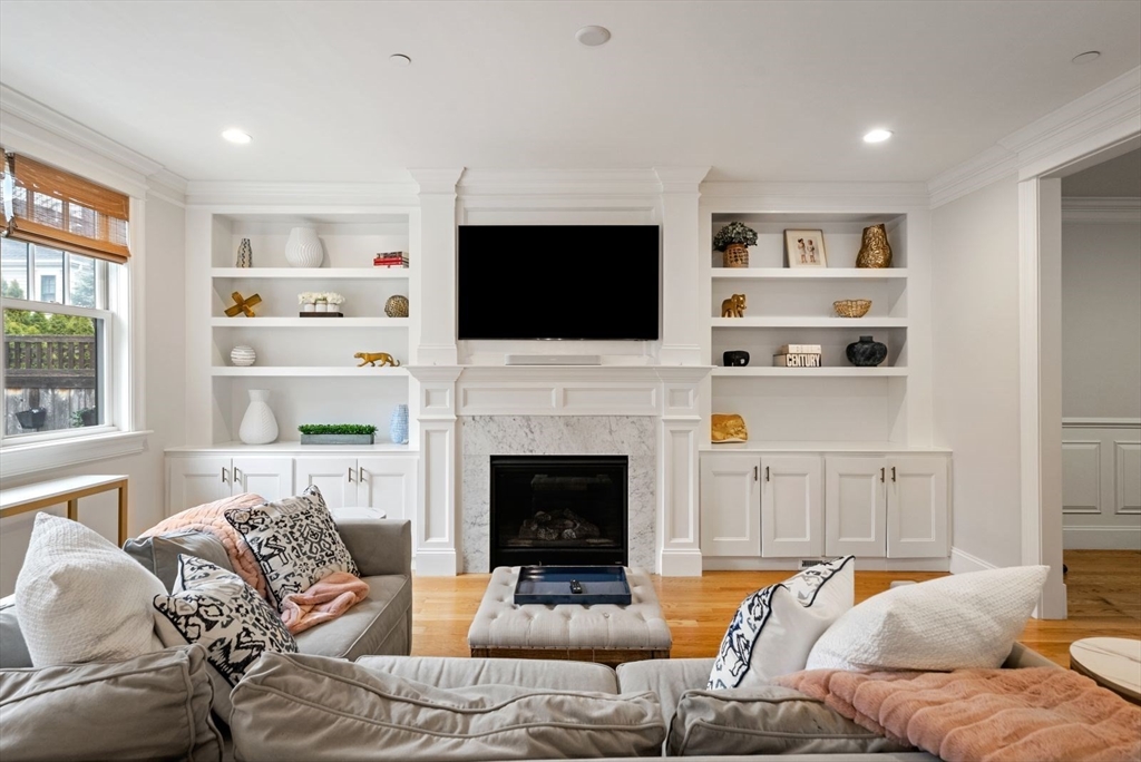 21 Lillian Way # 21