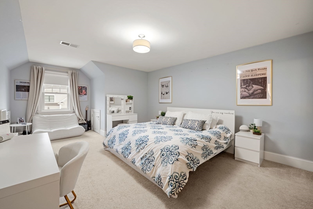 21 Lillian Way # 21