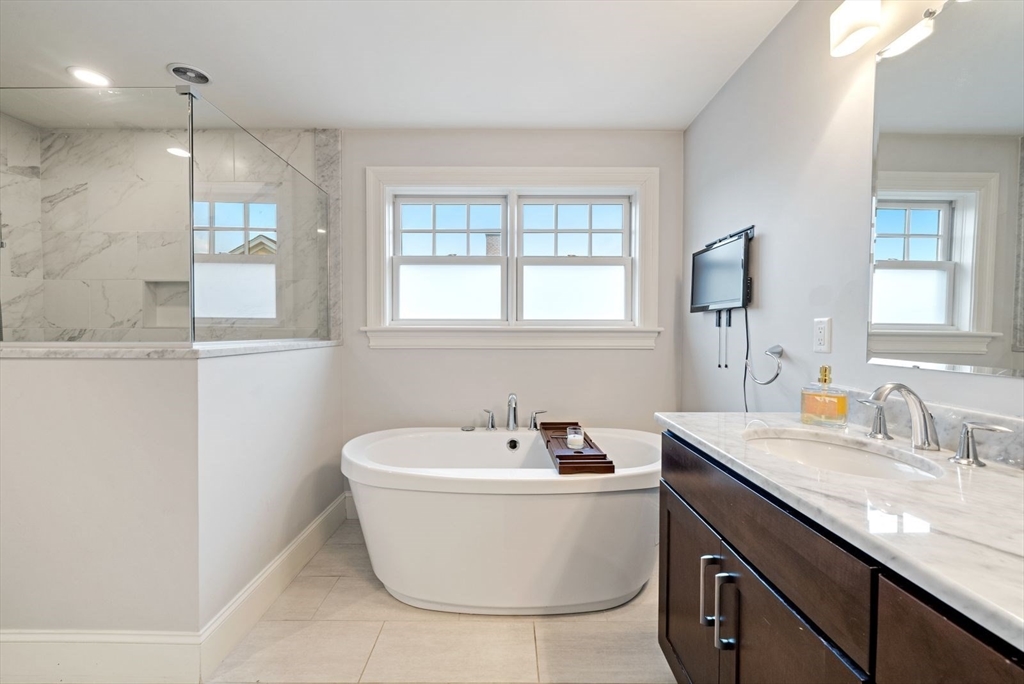 21 Lillian Way # 21