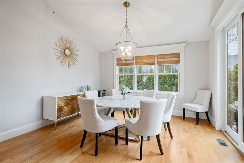 21 Lillian Way # 21