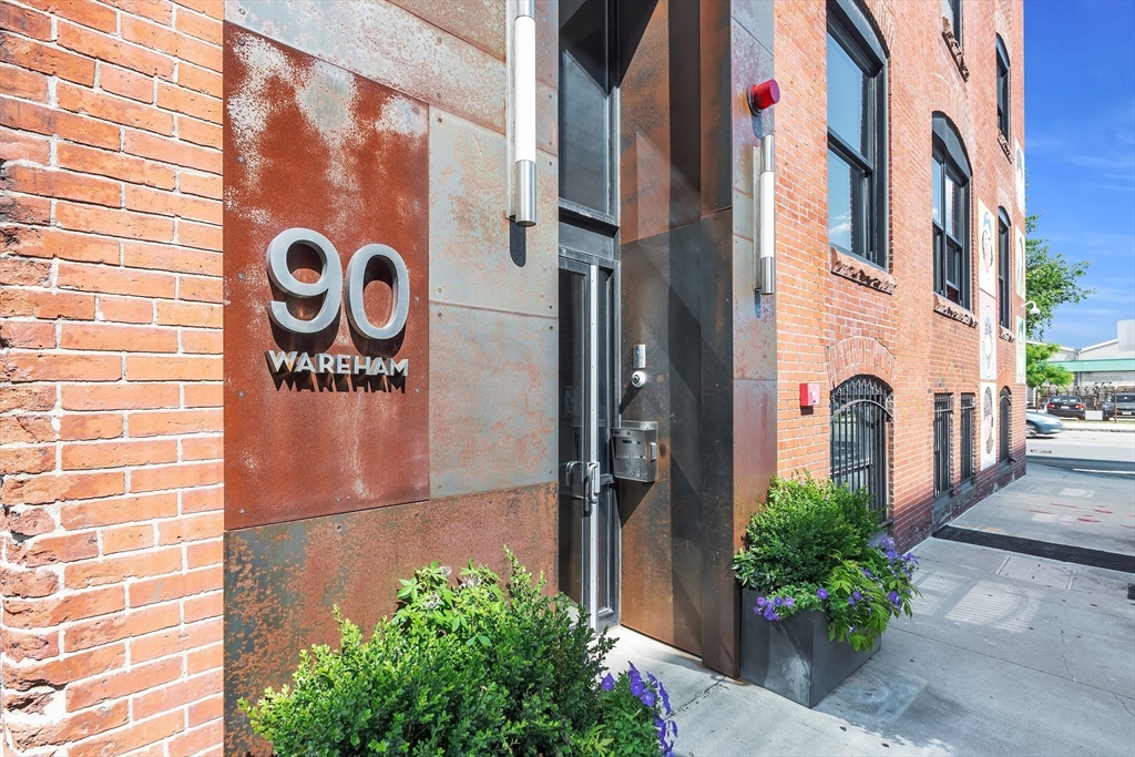 90 Wareham St # 505