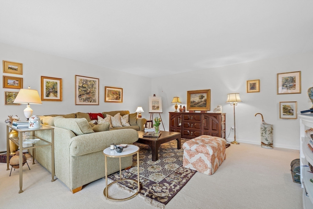 1210 Greendale Ave # 340