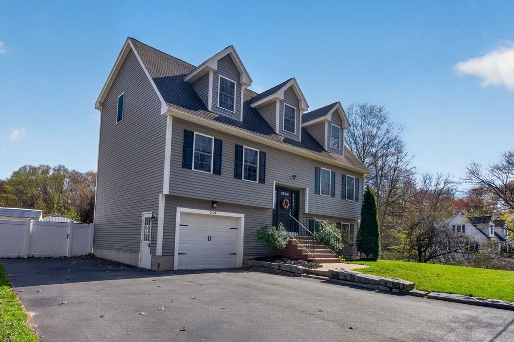 219 River Rd