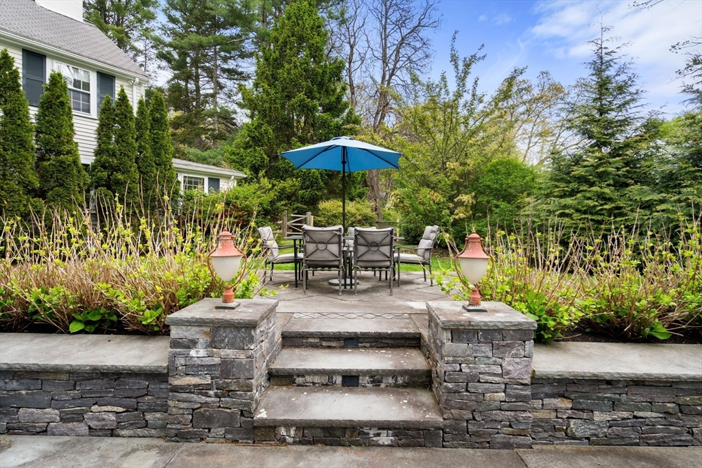 12 Greystone Road