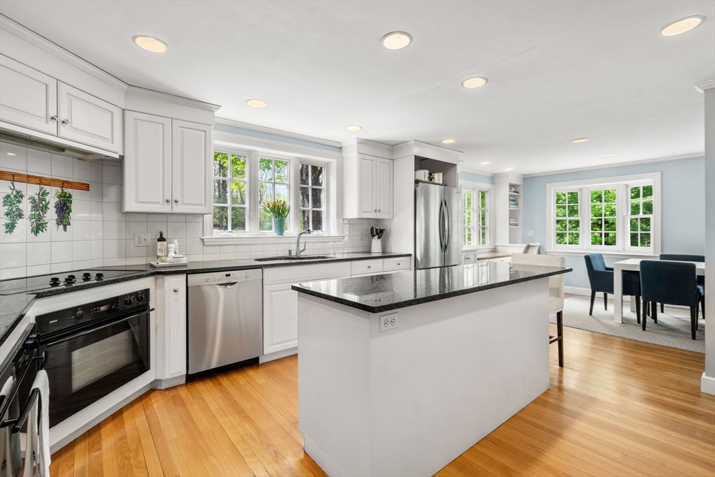 12 Greystone Road