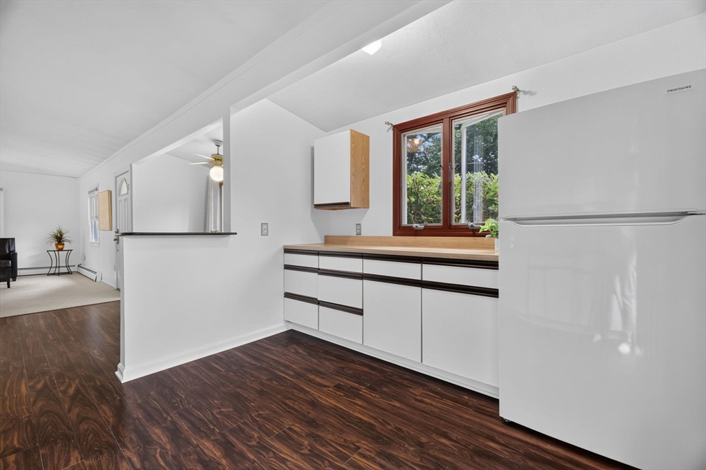 6 Fernbrook Rd