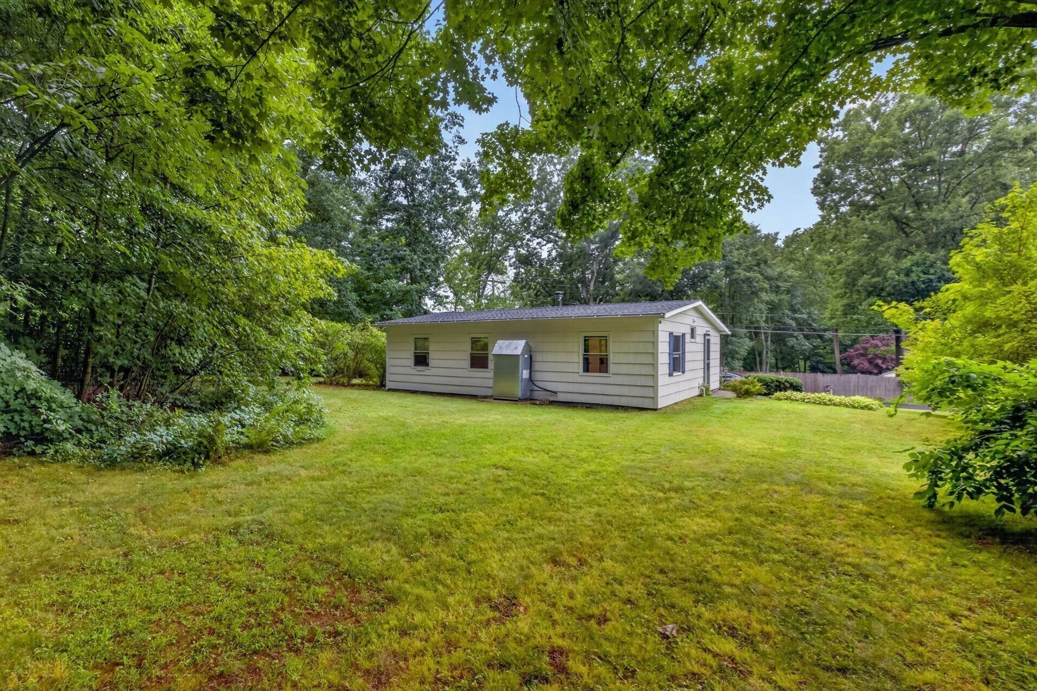 6 Fernbrook Rd