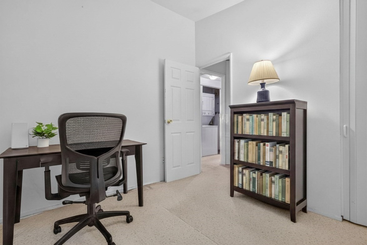 6 Fernbrook Rd