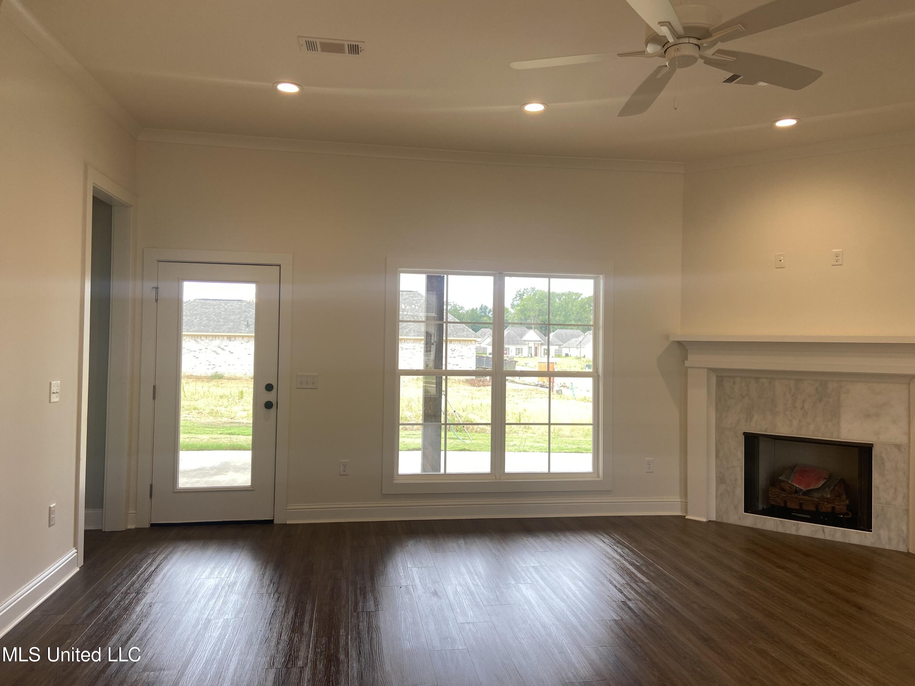 501 Black Cherry Cove